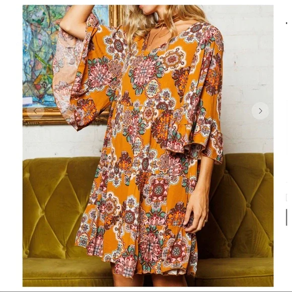 13 Boho Fabulous Paisley Pattern V-Neck Tiered Dress - Picture 5 of 9